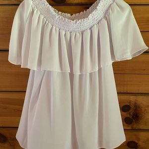 SOLD! Off the shoulder ss blouse